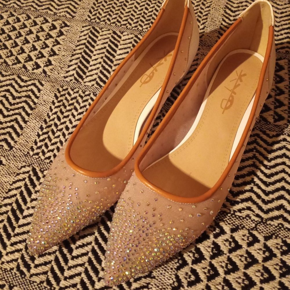 XYD Women White Sparkle Rhinestones Mesh Hidden Low Heels Pointed Toe